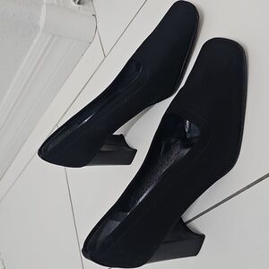 Vintage STUART WEITZMAN heels black square toe slip ons